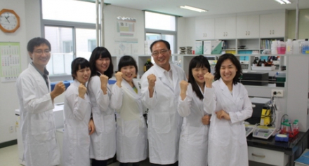 2009 재단소식지 식품센터 연구팀 단체사진