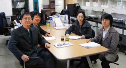 2009 재단소식지용 나노센터 연구팀 사진