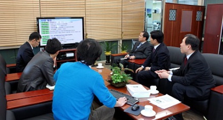 도경제산업국장 센터 방문-2011.03.15